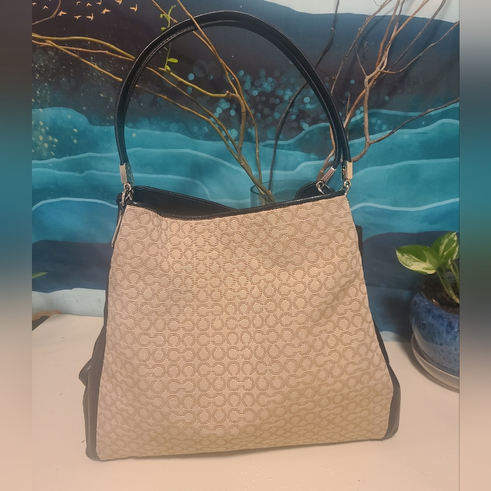 SOLD! COACH MADISON NEEDLEPOINT OP ART SMALL PHOEBE SHOULDER BAG (F26281)